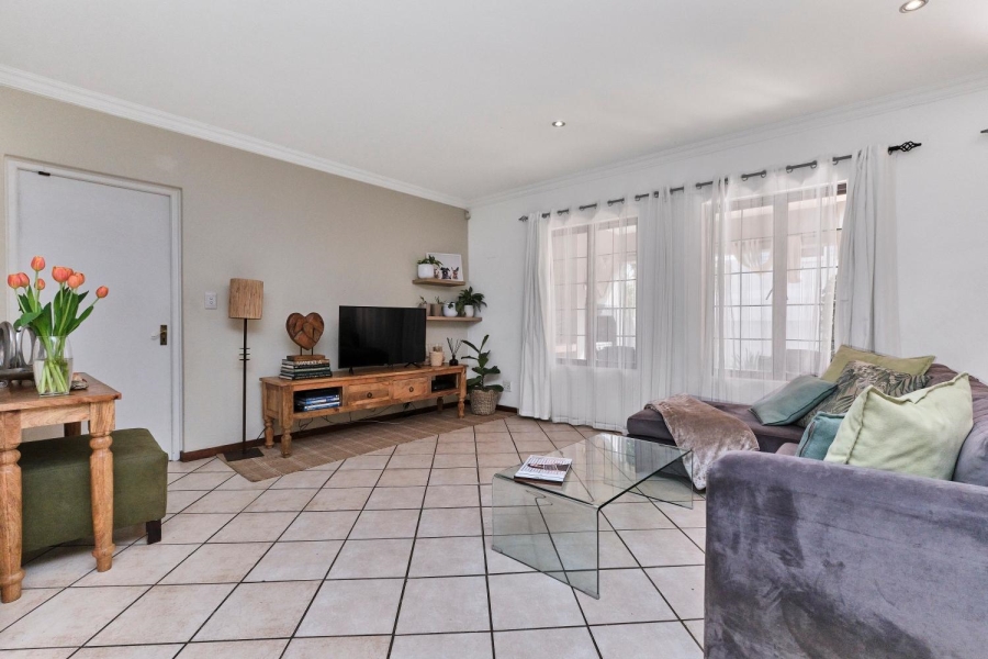 3 Bedroom Property for Sale in Barbeque Downs Gauteng