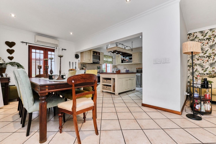 3 Bedroom Property for Sale in Barbeque Downs Gauteng
