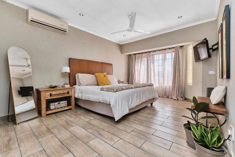 3 Bedroom Property for Sale in Barbeque Downs Gauteng