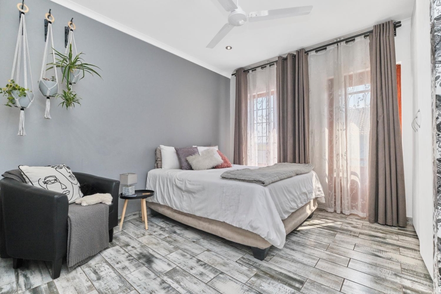 3 Bedroom Property for Sale in Barbeque Downs Gauteng
