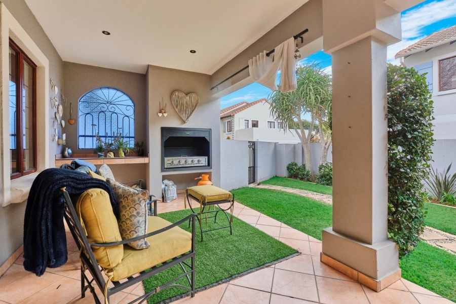 3 Bedroom Property for Sale in Barbeque Downs Gauteng