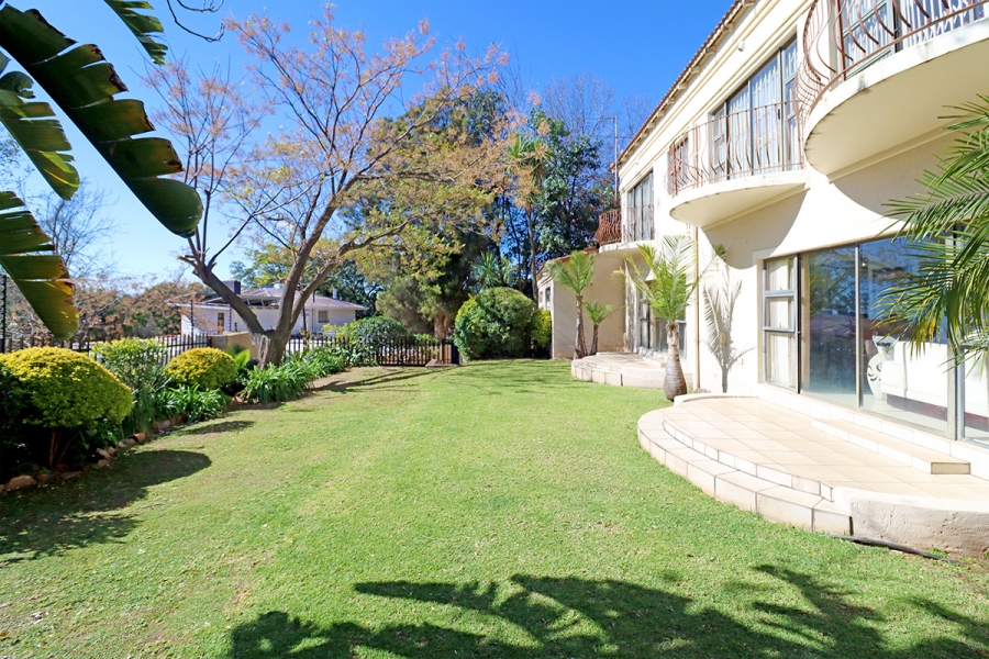3 Bedroom Property for Sale in Mountain View Gauteng
