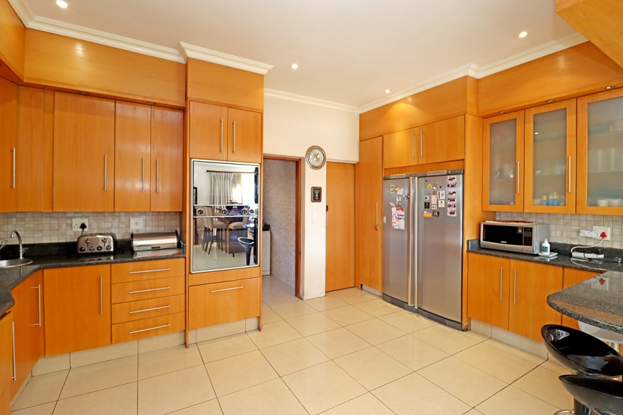 3 Bedroom Property for Sale in Mountain View Gauteng