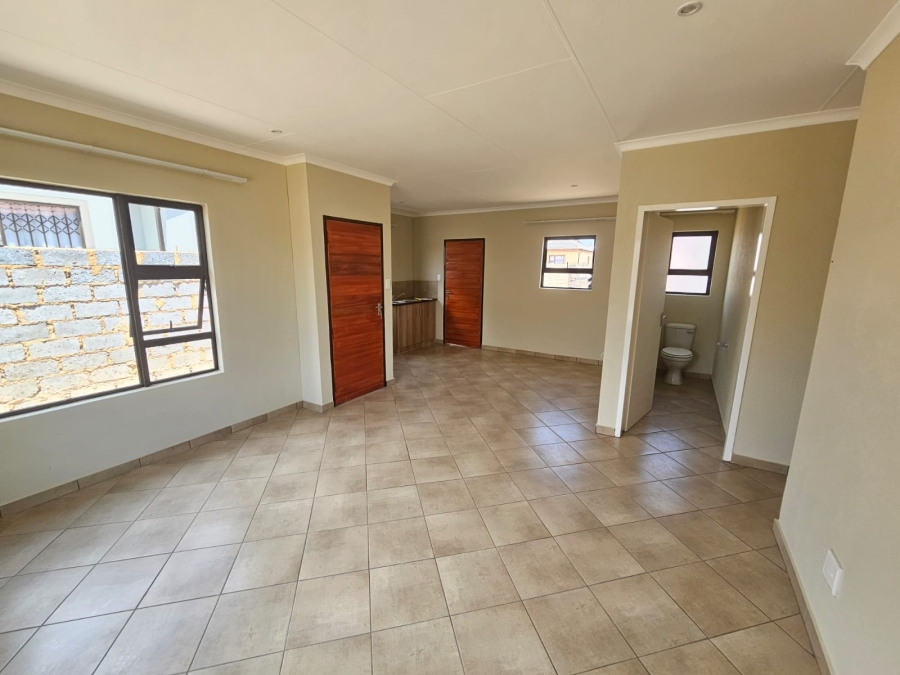 2 Bedroom Property for Sale in Windmill Park Gauteng