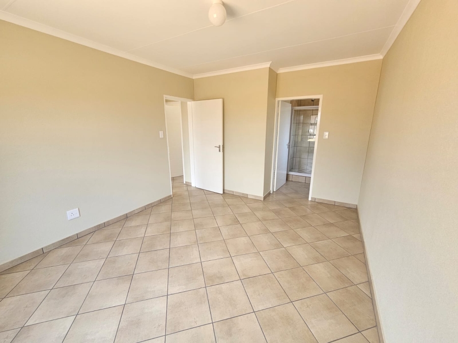 2 Bedroom Property for Sale in Windmill Park Gauteng