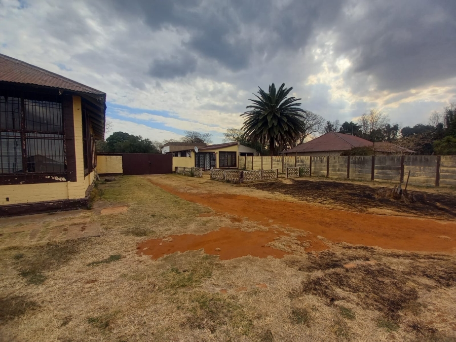 3 Bedroom Property for Sale in Daggafontein Gauteng
