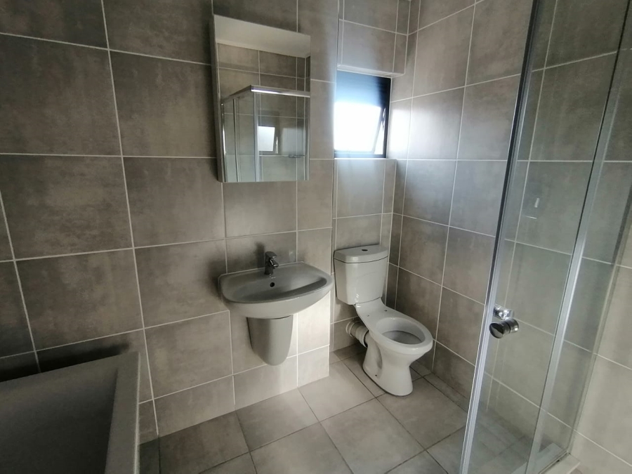 To Let 1 Bedroom Property for Rent in Linbro Park Gauteng