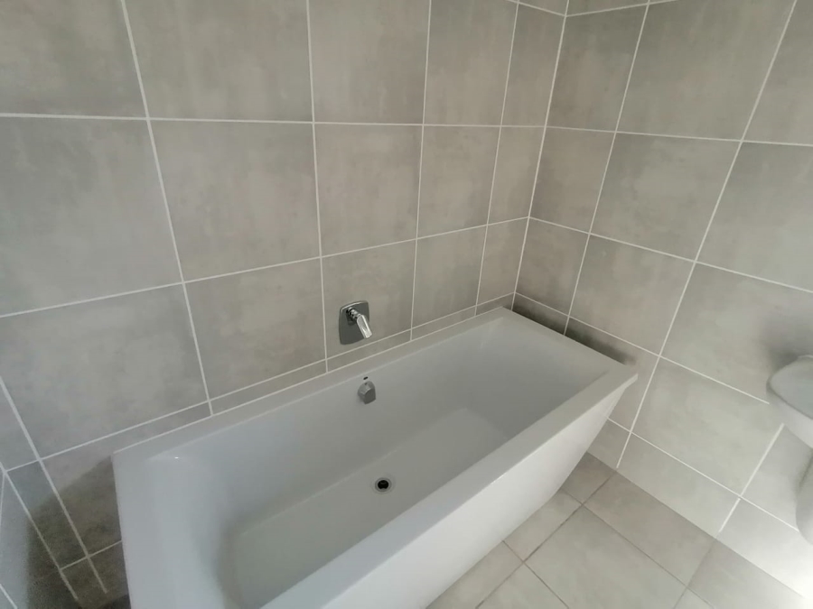 To Let 1 Bedroom Property for Rent in Linbro Park Gauteng