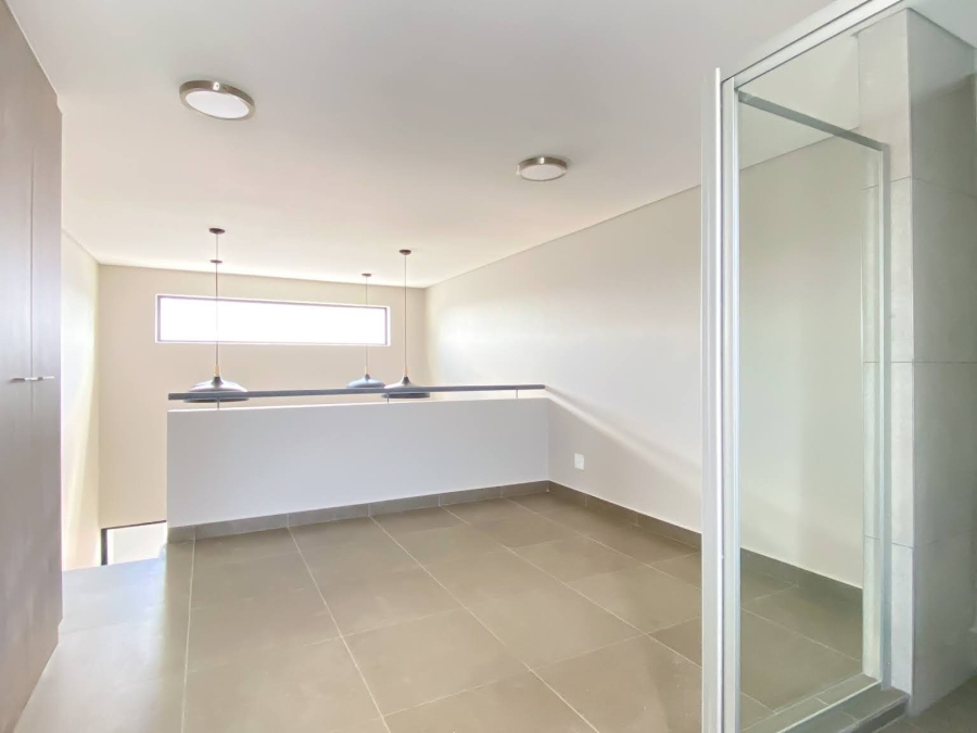 1 Bedroom Property for Sale in Montana Gauteng