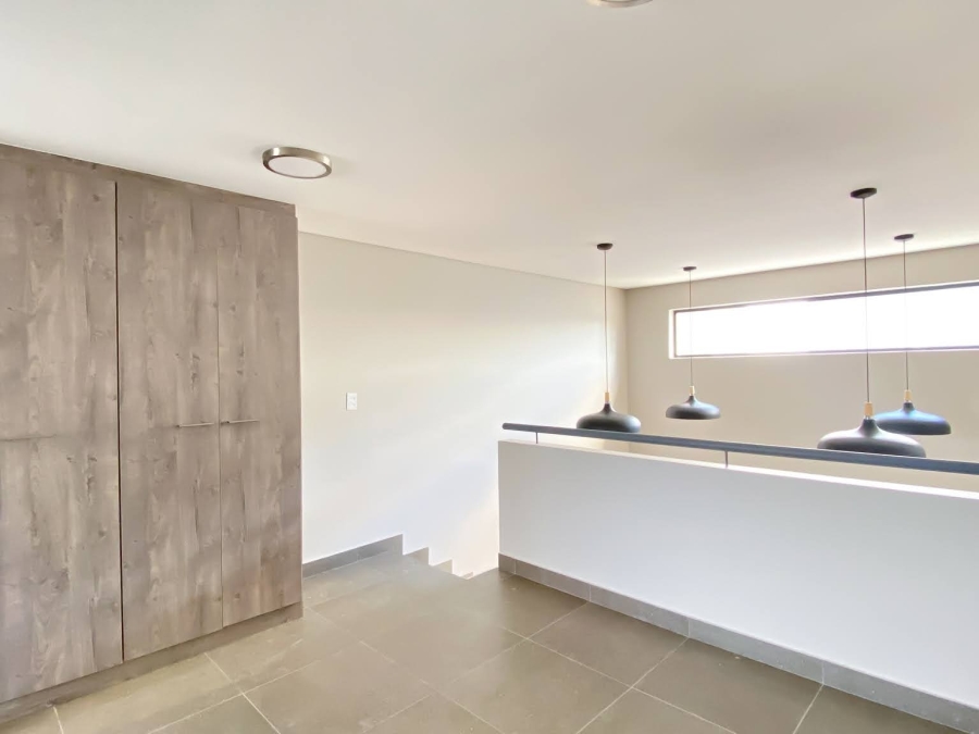 1 Bedroom Property for Sale in Montana Gauteng