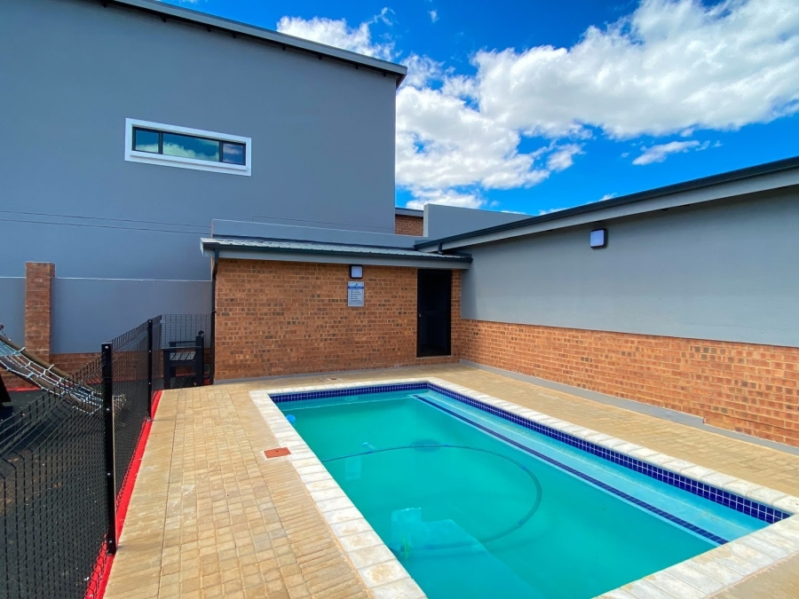1 Bedroom Property for Sale in Montana Gauteng