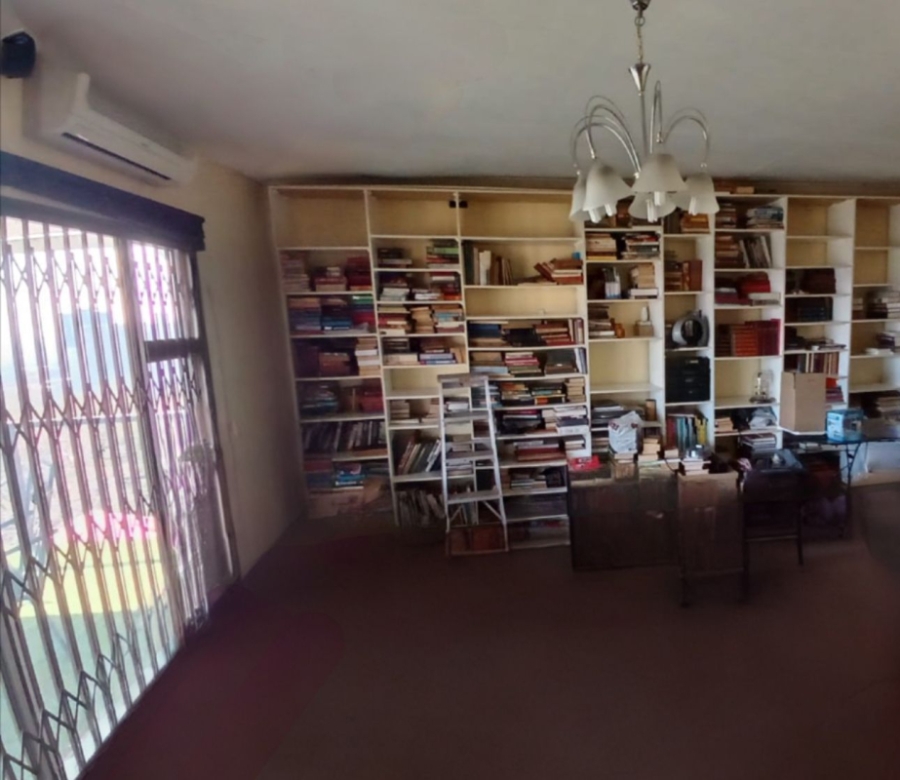 5 Bedroom Property for Sale in Kensington Gauteng