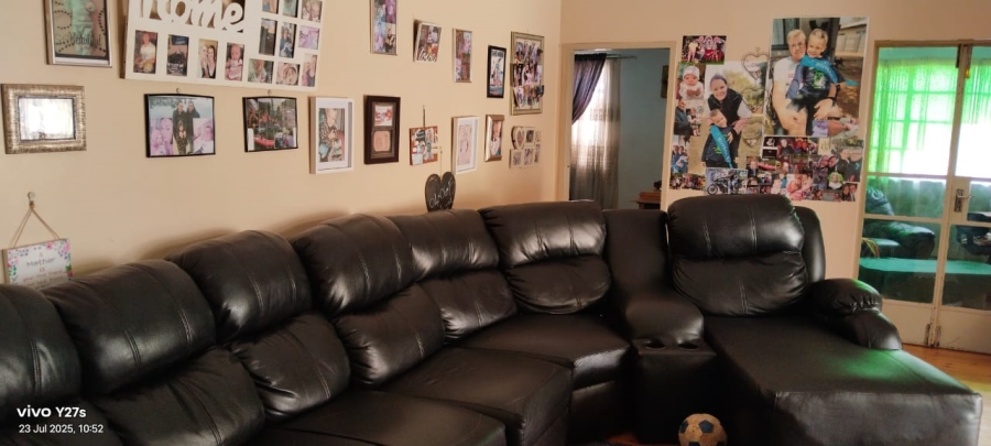 3 Bedroom Property for Sale in Daggafontein Gauteng