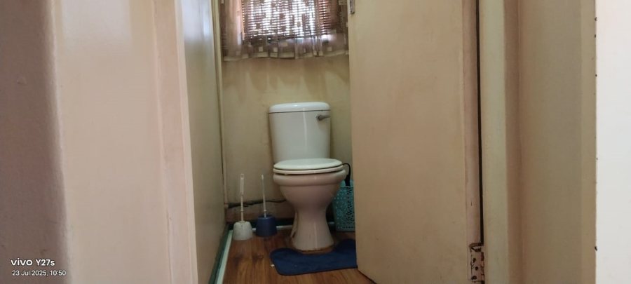 3 Bedroom Property for Sale in Daggafontein Gauteng
