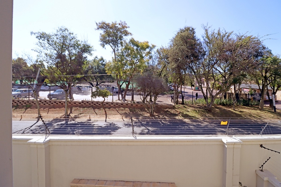3 Bedroom Property for Sale in Bryanston Gauteng