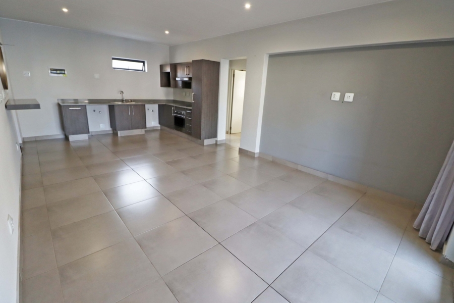 2 Bedroom Property for Sale in Bryanston Gauteng