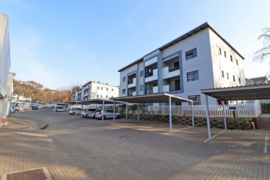 2 Bedroom Property for Sale in Bryanston Gauteng