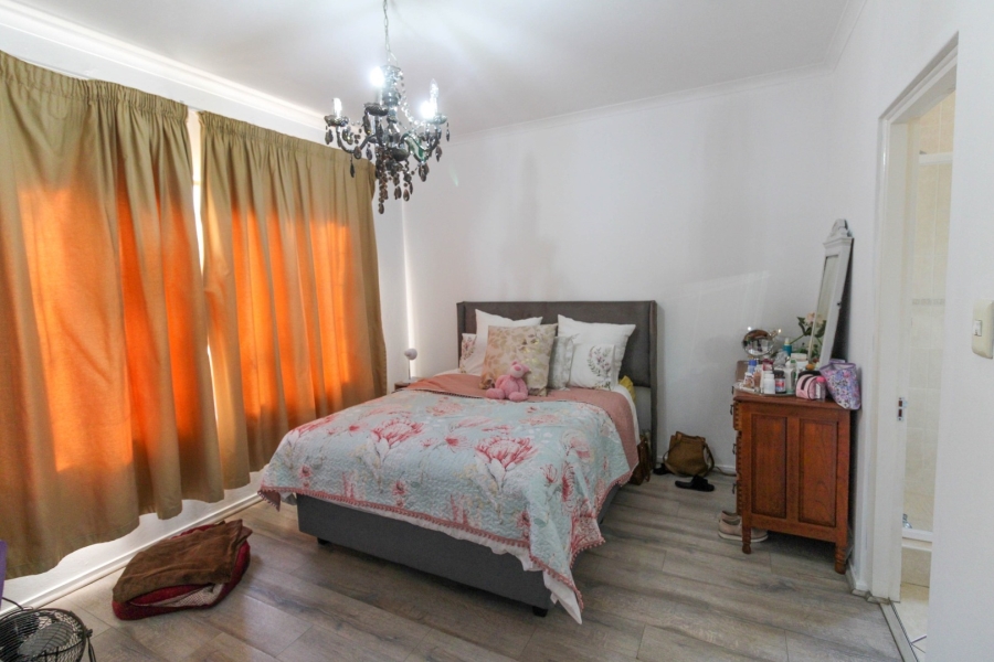 2 Bedroom Property for Sale in Morningside Gauteng