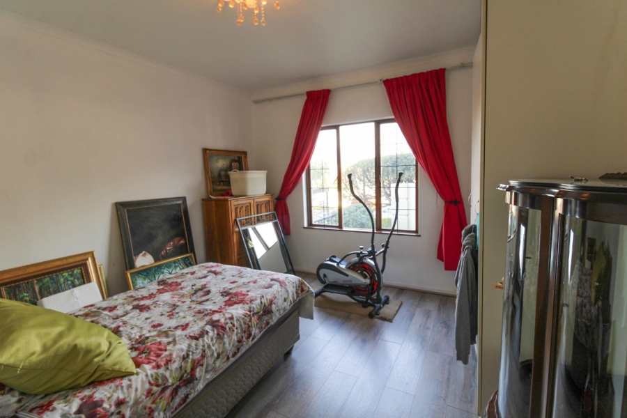 2 Bedroom Property for Sale in Morningside Gauteng