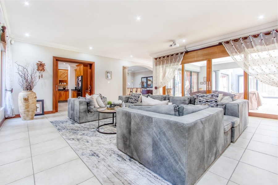 4 Bedroom Property for Sale in Bedfordview Gauteng