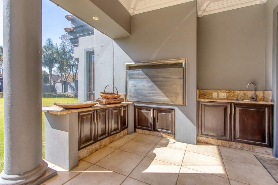 4 Bedroom Property for Sale in Bedfordview Gauteng