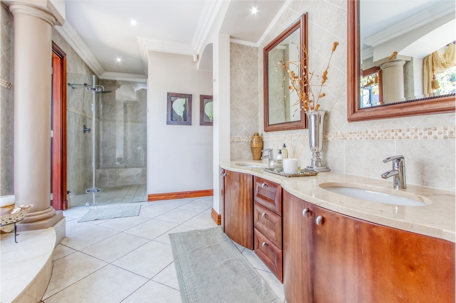 4 Bedroom Property for Sale in Bedfordview Gauteng