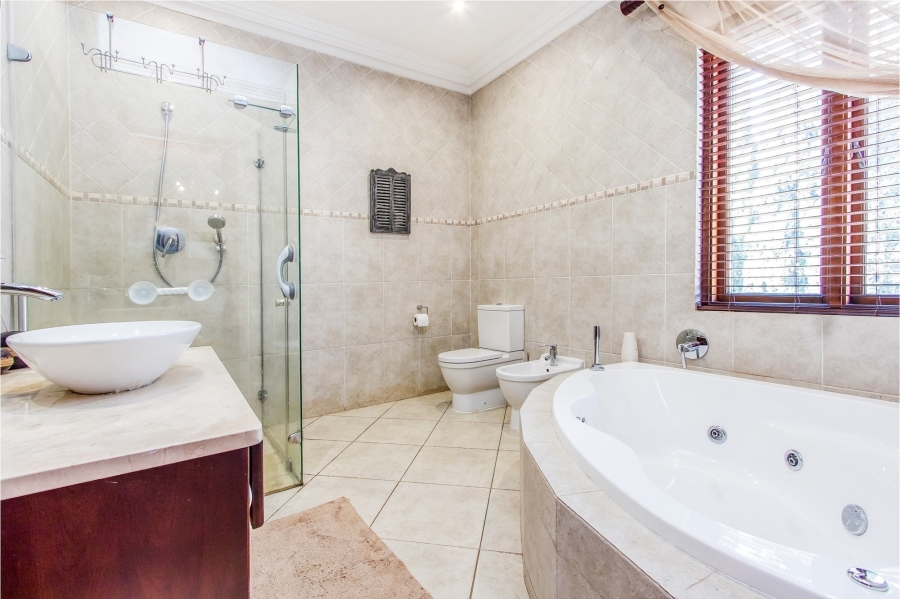 4 Bedroom Property for Sale in Bedfordview Gauteng