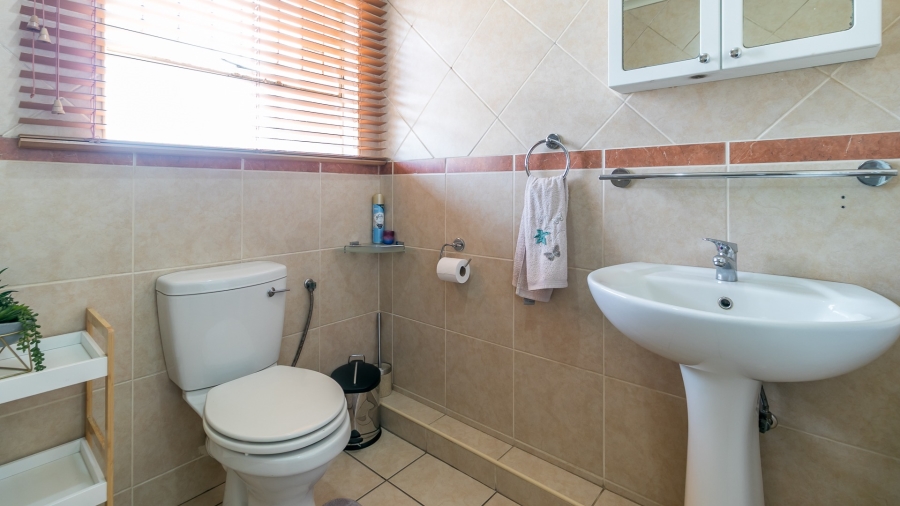2 Bedroom Property for Sale in Northcliff Gauteng