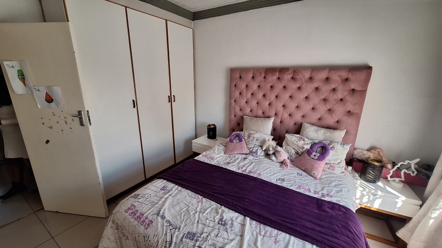 3 Bedroom Property for Sale in Garsfontein Gauteng