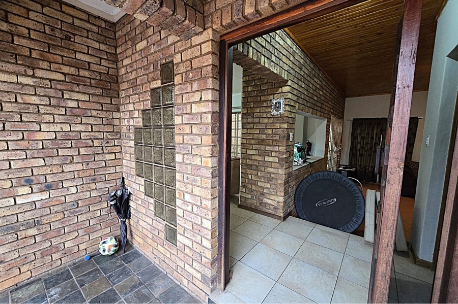 To Let 3 Bedroom Property for Rent in Montana Park Gauteng