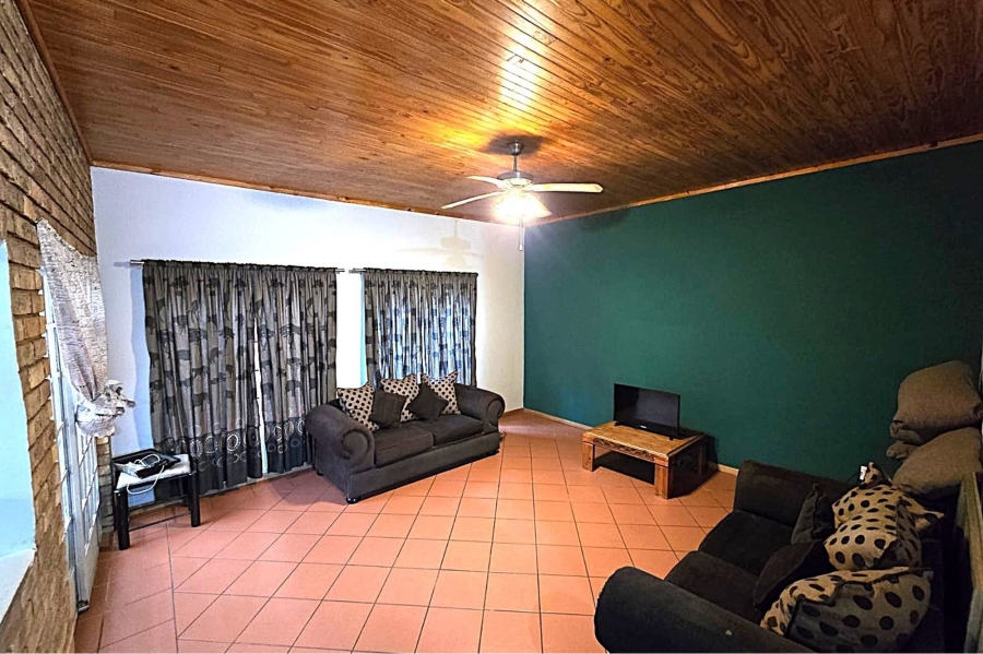To Let 3 Bedroom Property for Rent in Montana Park Gauteng