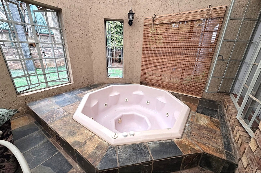 To Let 3 Bedroom Property for Rent in Montana Park Gauteng