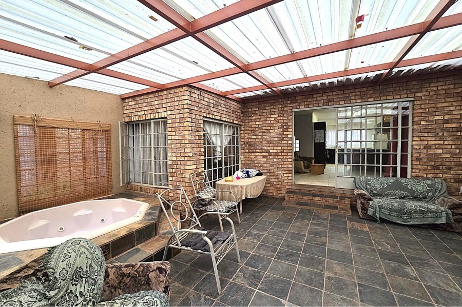 To Let 3 Bedroom Property for Rent in Montana Park Gauteng