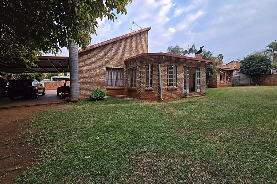 To Let 3 Bedroom Property for Rent in Montana Park Gauteng