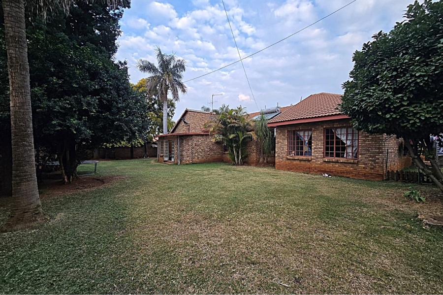 To Let 3 Bedroom Property for Rent in Montana Park Gauteng