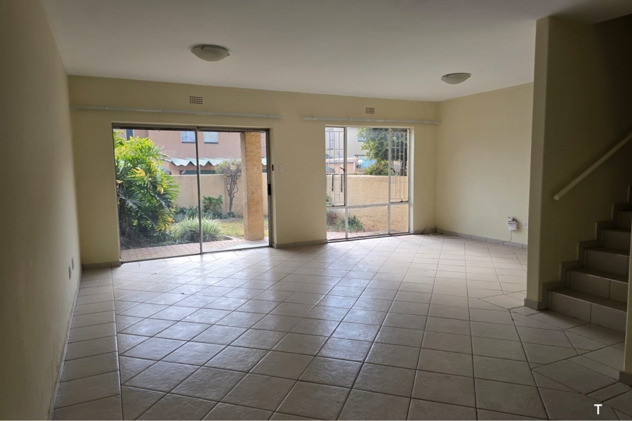 To Let 3 Bedroom Property for Rent in Aston Manor Gauteng