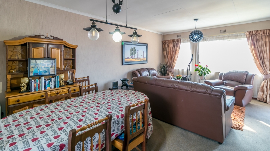 2 Bedroom Property for Sale in Northcliff Gauteng