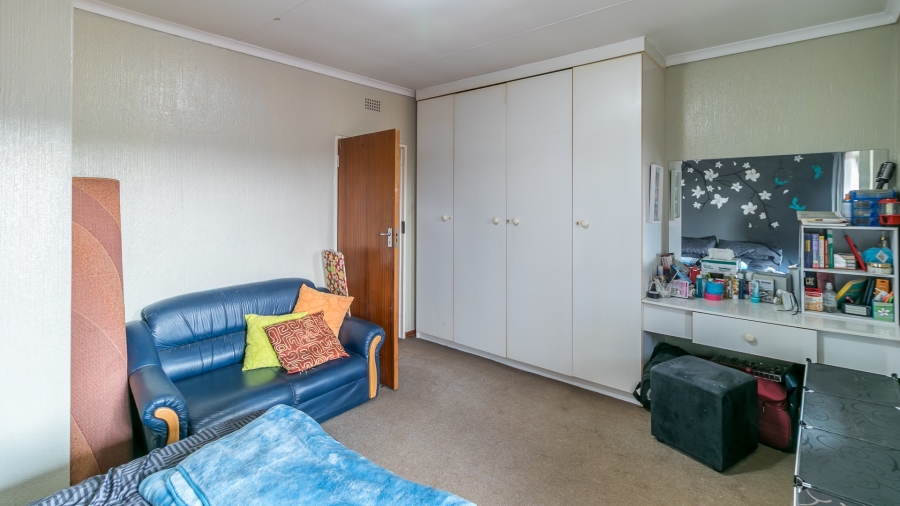 2 Bedroom Property for Sale in Northcliff Gauteng