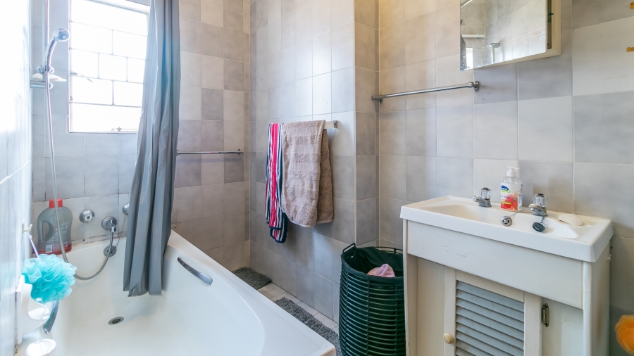 2 Bedroom Property for Sale in Northcliff Gauteng