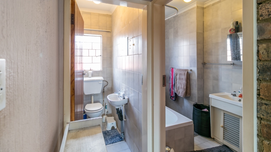2 Bedroom Property for Sale in Northcliff Gauteng
