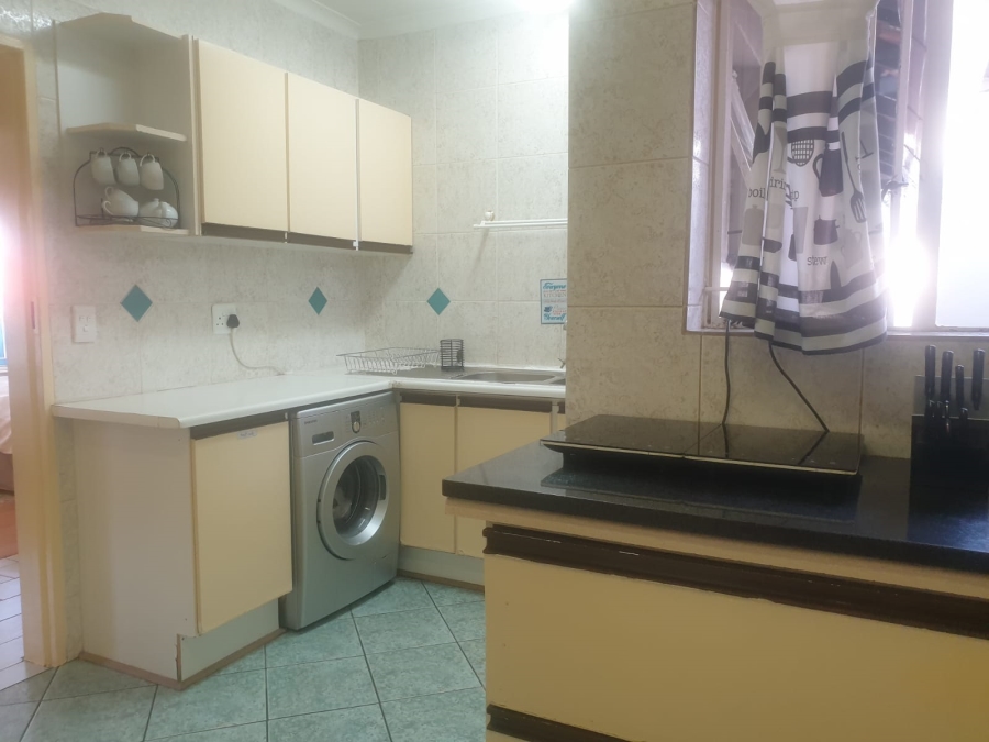 To Let 1 Bedroom Property for Rent in Garsfontein Gauteng