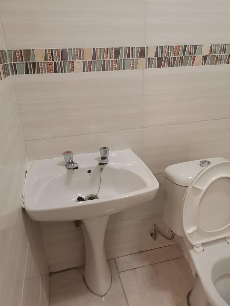 2 Bedroom Property for Sale in Glen Marais Gauteng