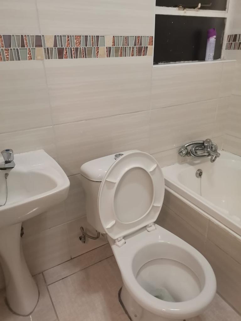 2 Bedroom Property for Sale in Glen Marais Gauteng