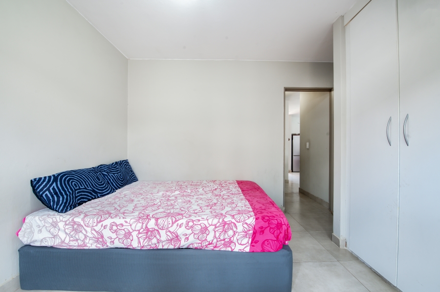 2 Bedroom Property for Sale in Vorna Valley Gauteng