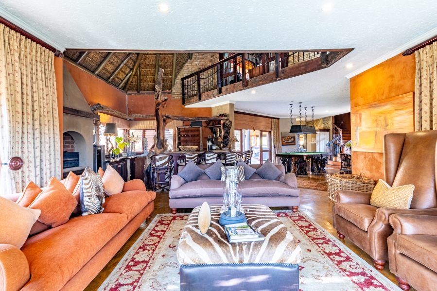 To Let 5 Bedroom Property for Rent in Silver Lakes Golf Estate Gauteng