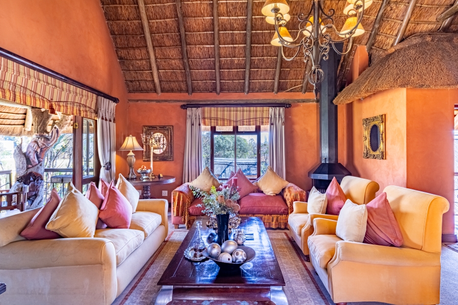 To Let 5 Bedroom Property for Rent in Silver Lakes Golf Estate Gauteng
