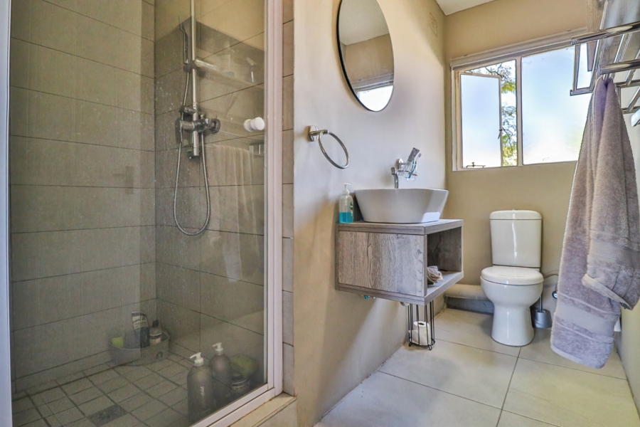 2 Bedroom Property for Sale in Morningside Gauteng