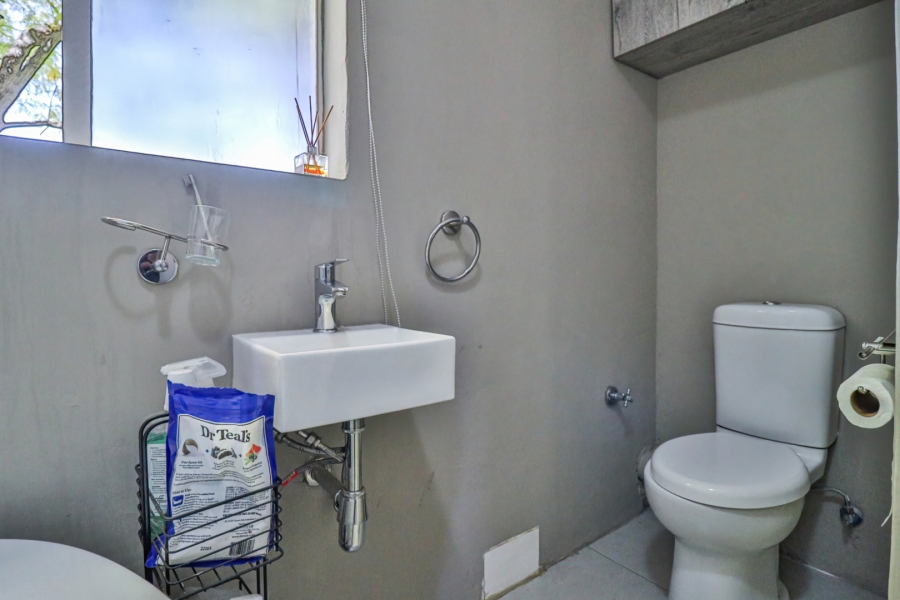 2 Bedroom Property for Sale in Morningside Gauteng