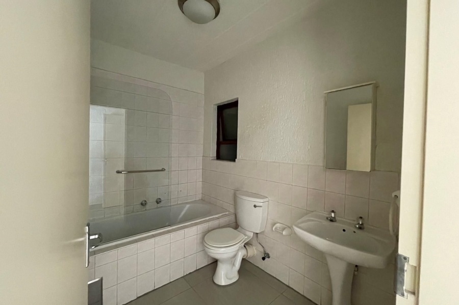 To Let 2 Bedroom Property for Rent in Paulshof Gauteng
