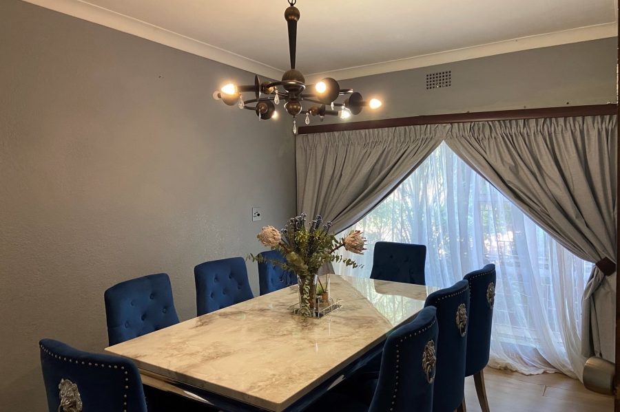 4 Bedroom Property for Sale in Glen Marais Gauteng
